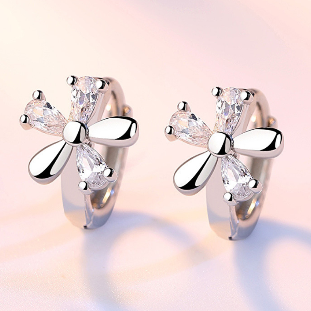 Pendientes de aro florales de plata de ley 925 con circonitas plateadas