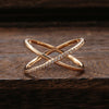 Anillo fino del universo con circonitas en chapado de oro rosa de 18 quilates
