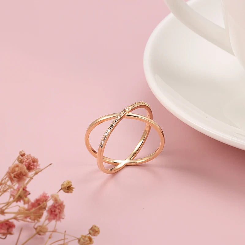 Anillo fino del universo con circonitas en chapado de oro rosa de 18 quilates